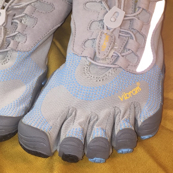 Vibram Shoes - Vibram Five Finger Toe Shoes